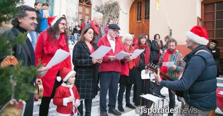 Μια υπέροχη χριστουγεννιάτικη γιορτή στη Γλώσσα Σκοπέλου