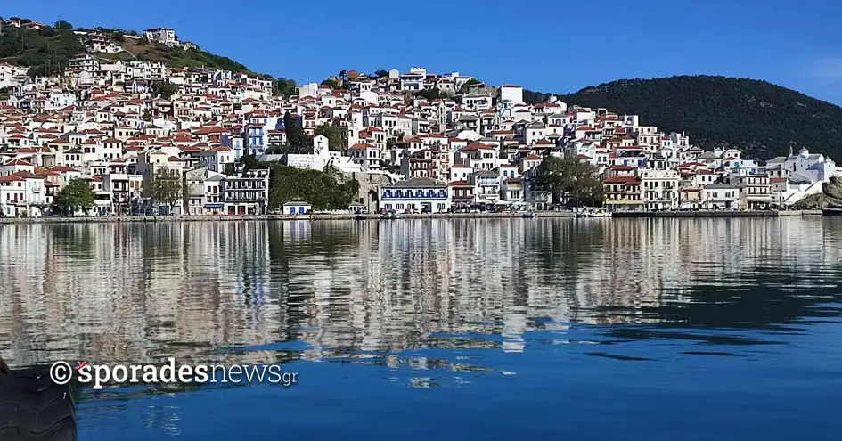 Σκόπελος, λιμάνι, οικισμός